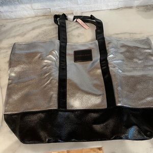 Victoria Secret travel tote bag